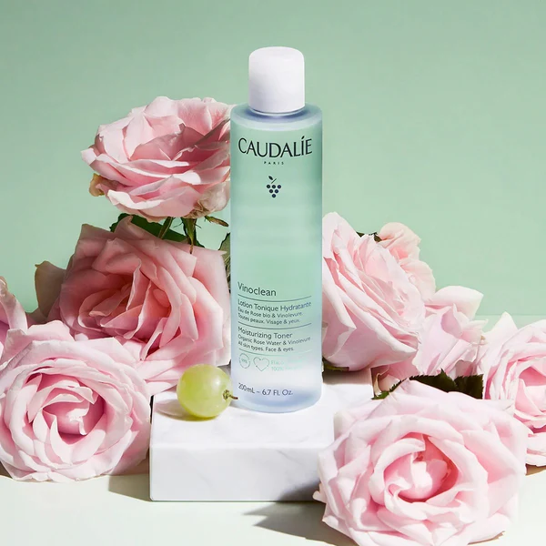 Caudalie-Maroc_demaquillants-nettoyants_vinoclean_315-lotion-tonique-hydratante-200ml_ingredients_grande.webp CAUDALIE VINOCLEAN LOTION TONIQUE HYDRATANTE 200ML